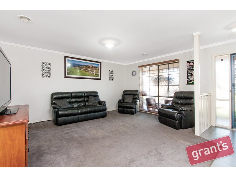 15 Drysdale Street, Pakenham VIC 3810