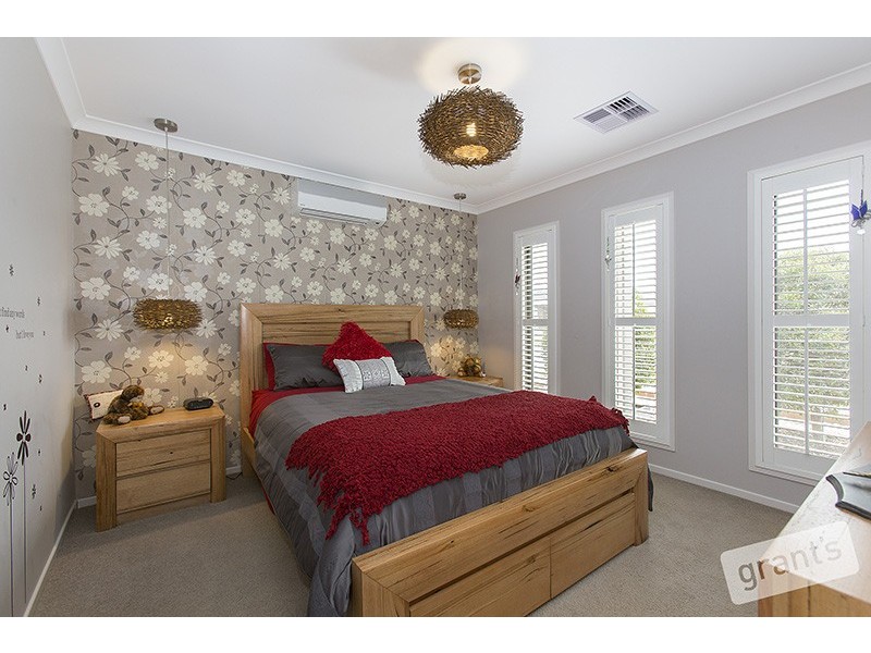 13 Victory Drive, Pakenham VIC 3810