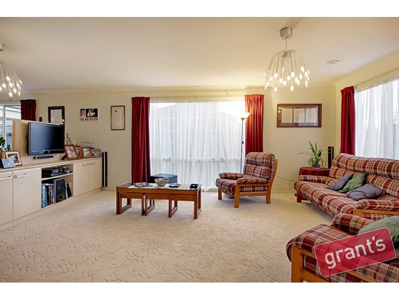 6 Toorang Court, Pakenham VIC 3810