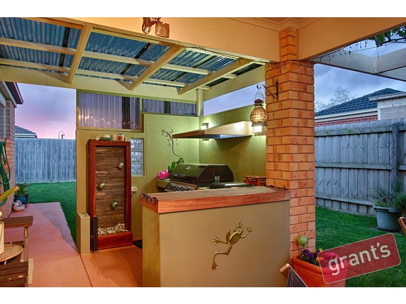 6 Toorang Court, Pakenham VIC 3810