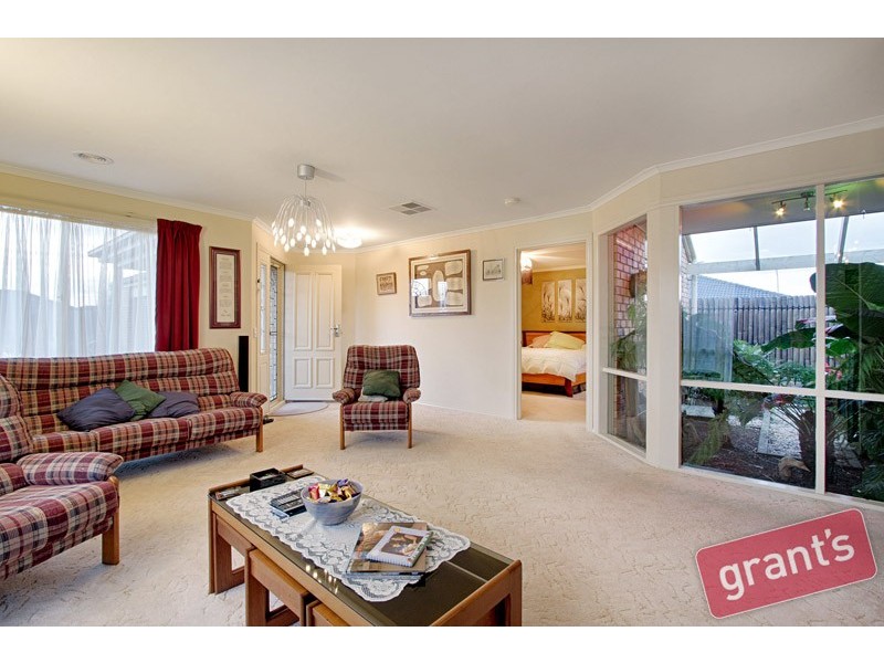 6 Toorang Court, Pakenham VIC 3810