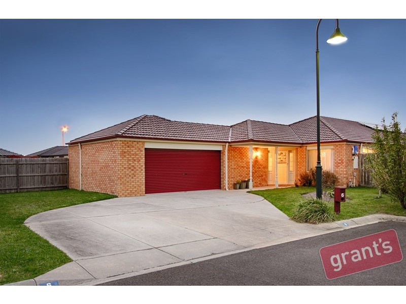 6 Toorang Court, Pakenham VIC 3810