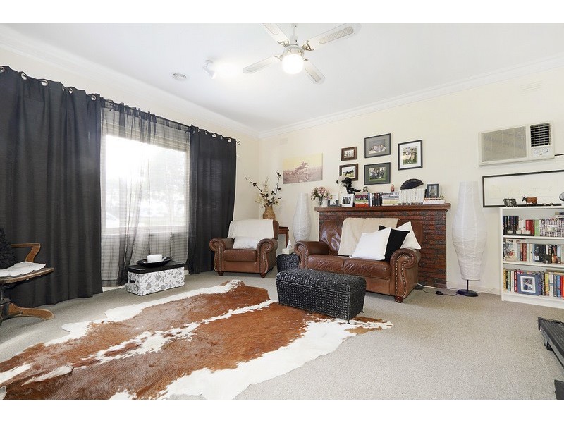 1/26 Henty Street, Pakenham VIC 3810