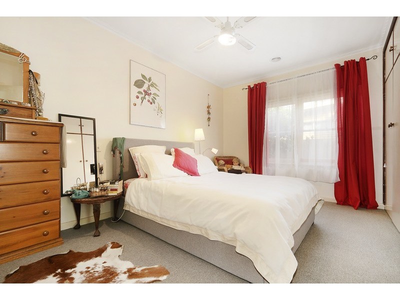 1/26 Henty Street, Pakenham VIC 3810