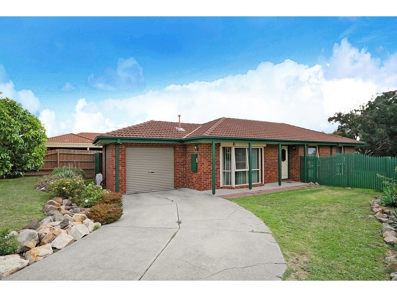 5 Rossetti Court, Pakenham VIC 3810