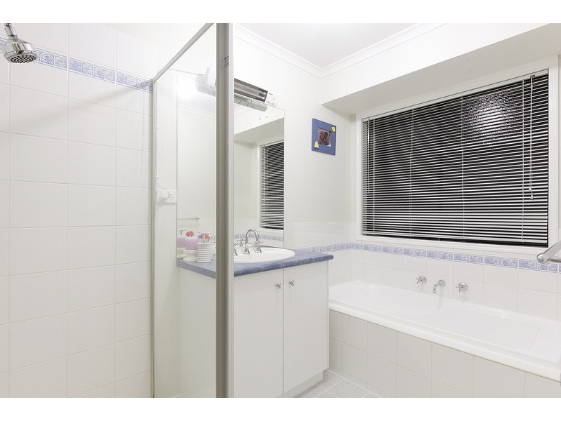 15 Avendon Court, Narre Warren South VIC 3805