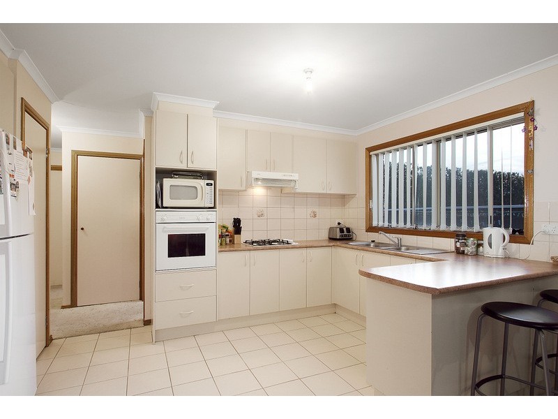 14 Capri Court, Pakenham VIC 3810