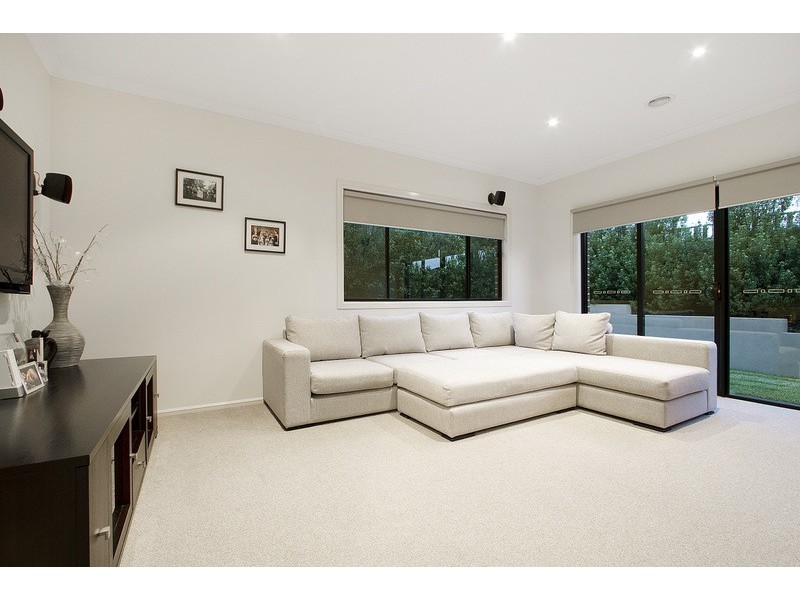 47 Botanic Drive, Pakenham VIC 3810