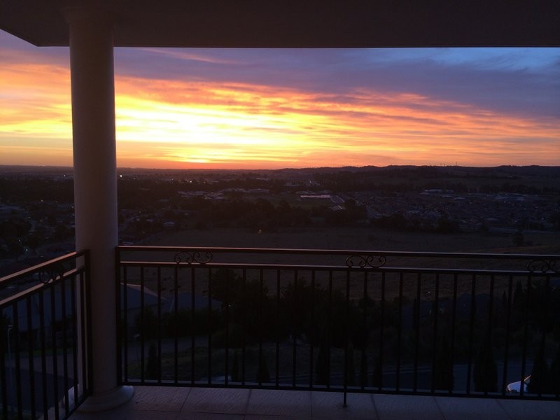 24 Highland Drive, Pakenham VIC 3810