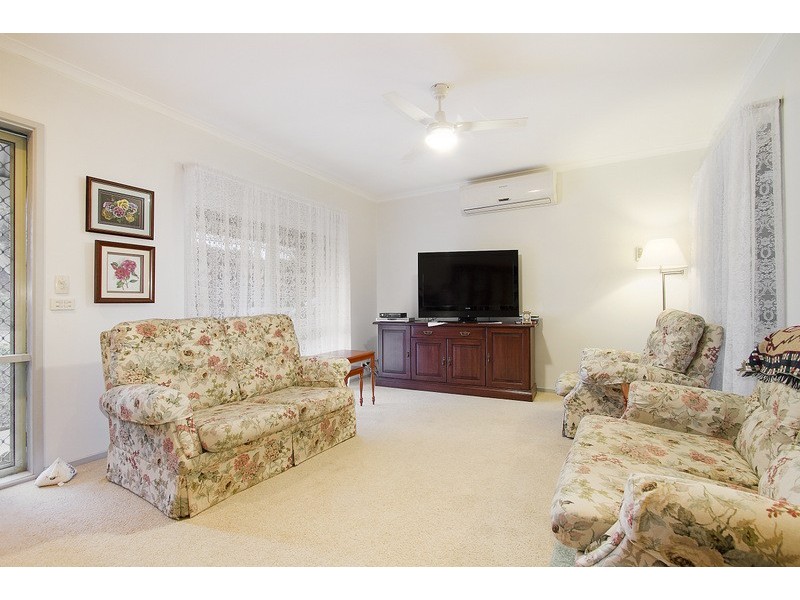 21 Balmoral Way, Pakenham VIC 3810