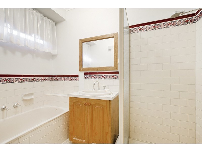 21 Balmoral Way, Pakenham VIC 3810