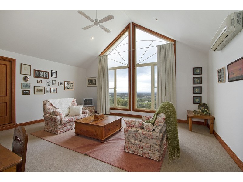 96 Croft Road, Nar Nar Goon North VIC 3812