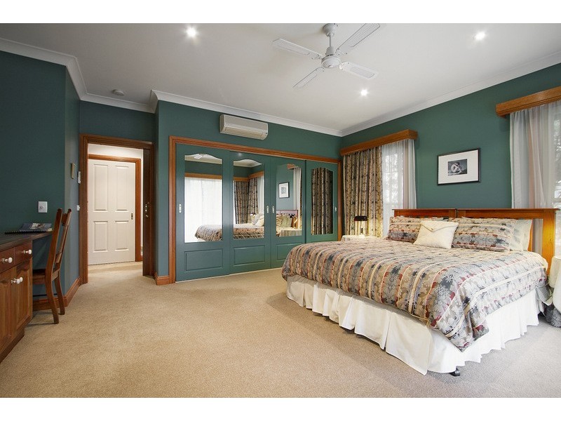 96 Croft Road, Nar Nar Goon North VIC 3812