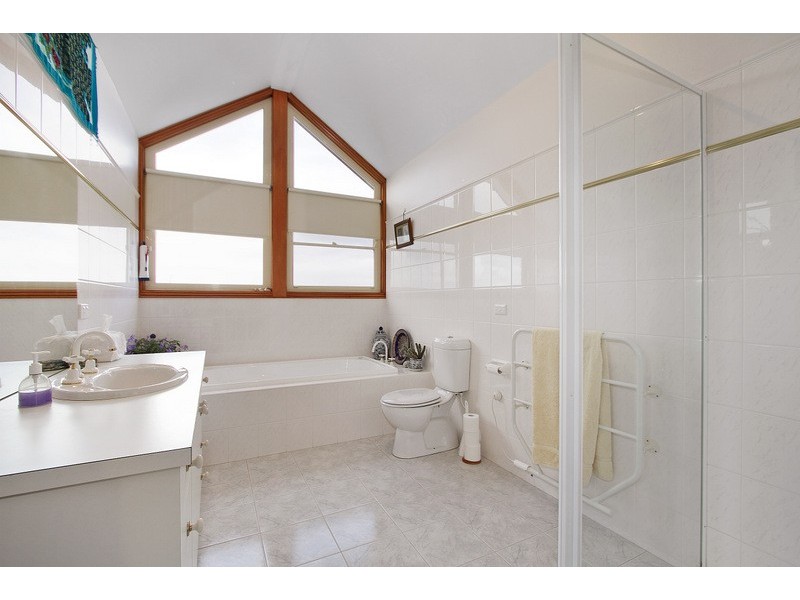 96 Croft Road, Nar Nar Goon North VIC 3812