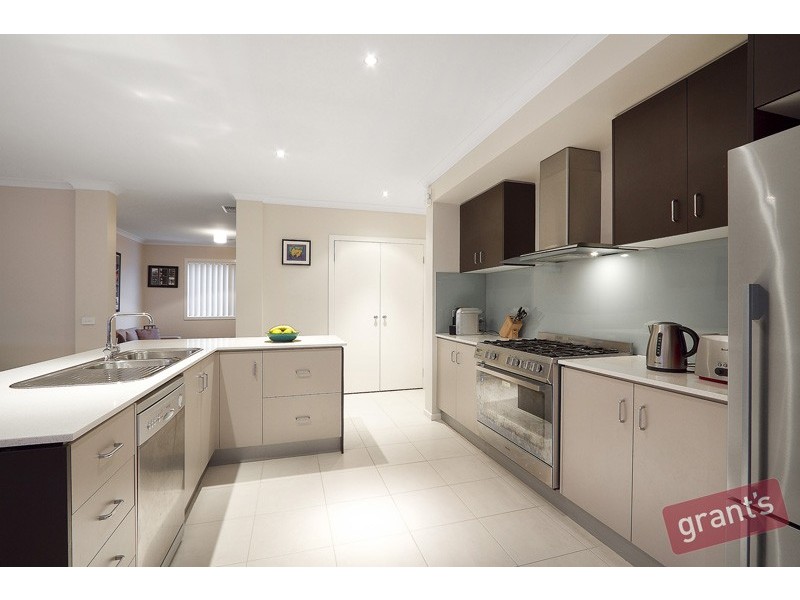 20 Gallery Way, Pakenham VIC 3810