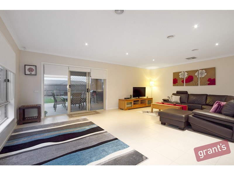 20 Gallery Way, Pakenham VIC 3810