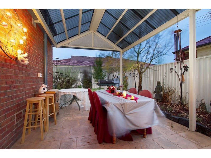 16 Spring Circuit, Pakenham VIC 3810