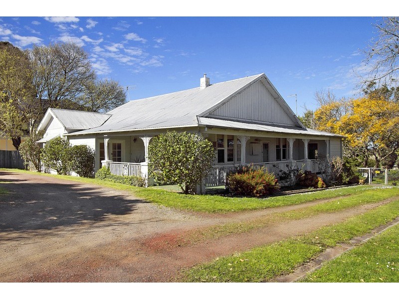 5 Main Street, Garfield VIC 3814