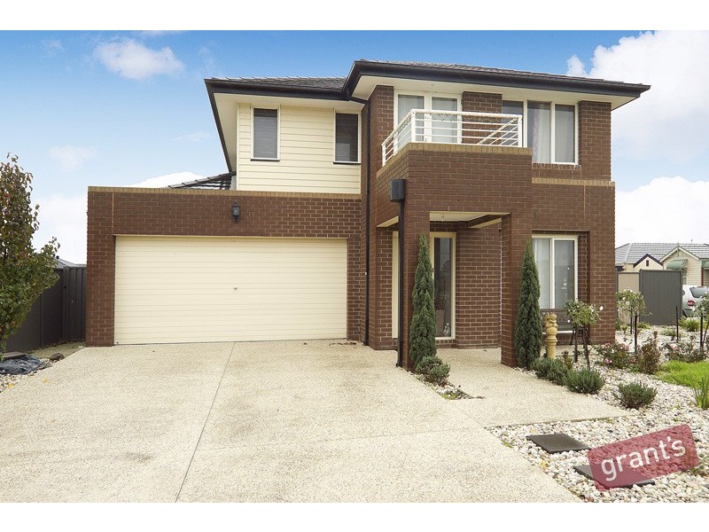 30 Everly Circuit, Pakenham VIC 3810