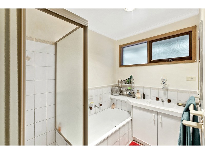 53 Barrington Drive, Pakenham VIC 3810