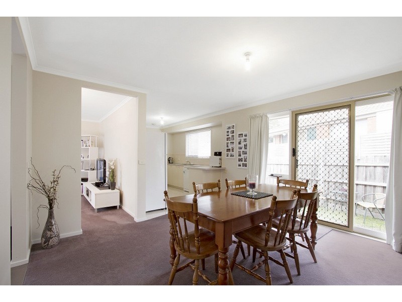 67 Amber Crescent, Narre Warren VIC 3805