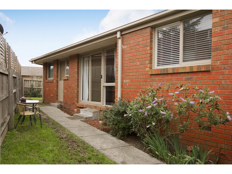 67 Amber Crescent, Narre Warren VIC 3805