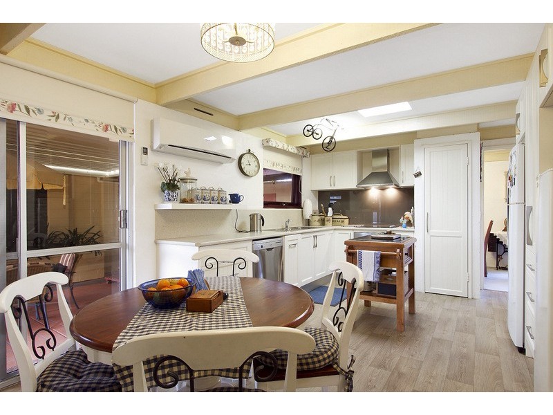 80 Railway Avenue, Tynong VIC 3813