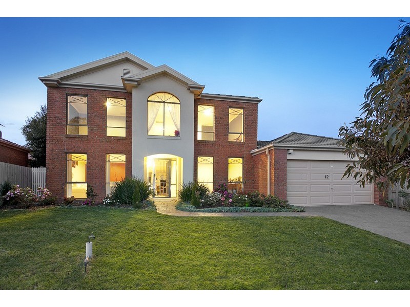 12 Sundial Court, Berwick VIC 3806
