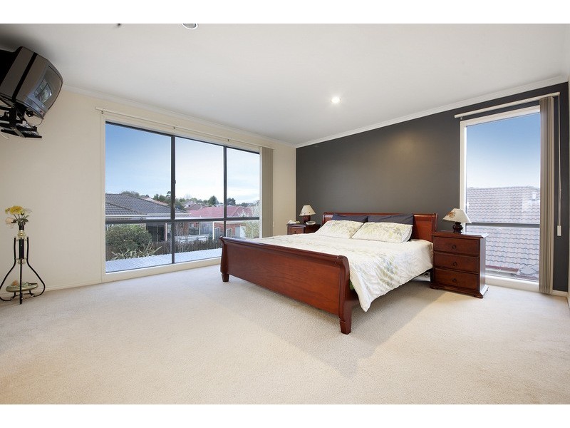 12 Sundial Court, Berwick VIC 3806