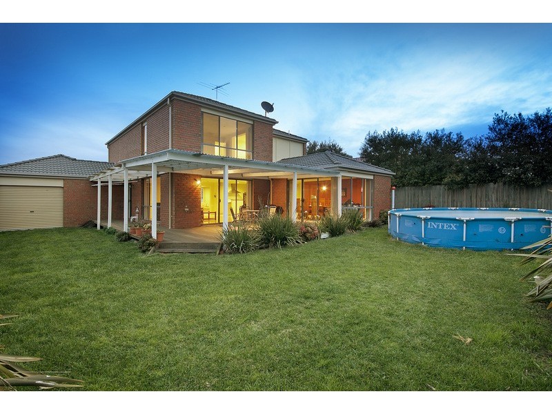 12 Sundial Court, Berwick VIC 3806