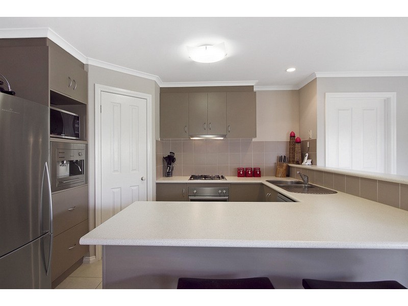 45 The Parkway, Pakenham VIC 3810