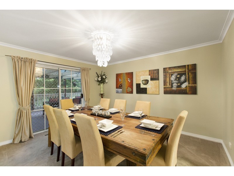 11 Flett Street, Bunyip VIC 3815