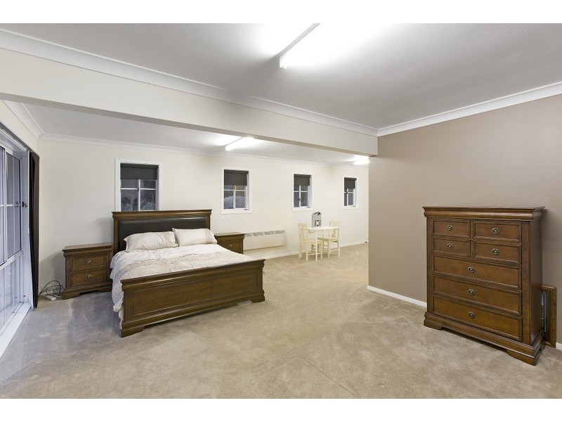 11 Flett Street, Bunyip VIC 3815