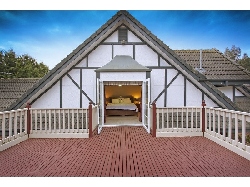 11 Flett Street, Bunyip VIC 3815