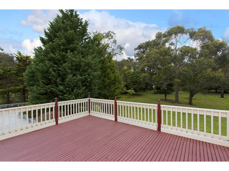 11 Flett Street, Bunyip VIC 3815