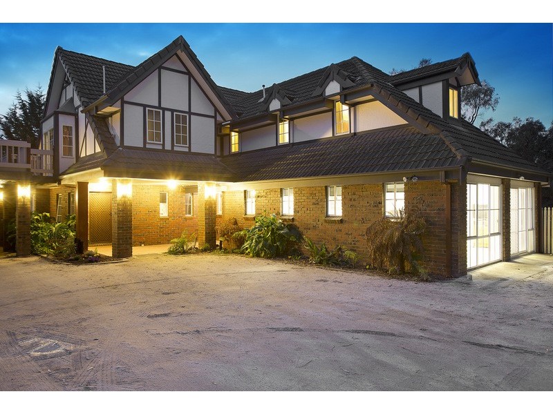 11 Flett Street, Bunyip VIC 3815