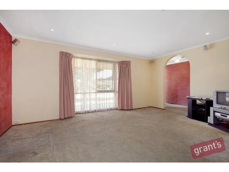 11 Katjusha Court, Pakenham VIC 3810