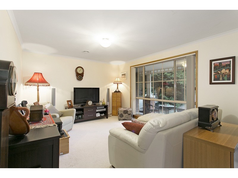 5 Cooma Court, Berwick VIC 3806