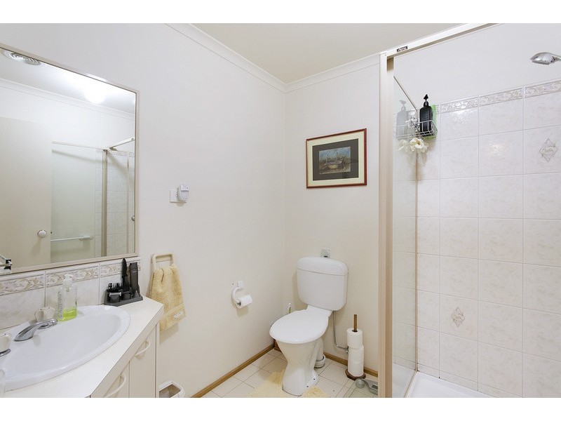 5 Cooma Court, Berwick VIC 3806