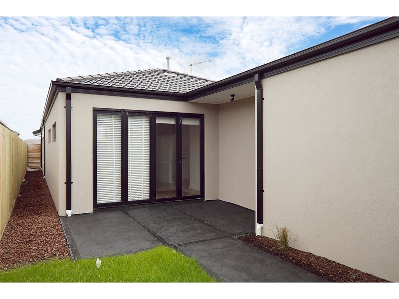 3 Fern Street, Officer VIC 3809