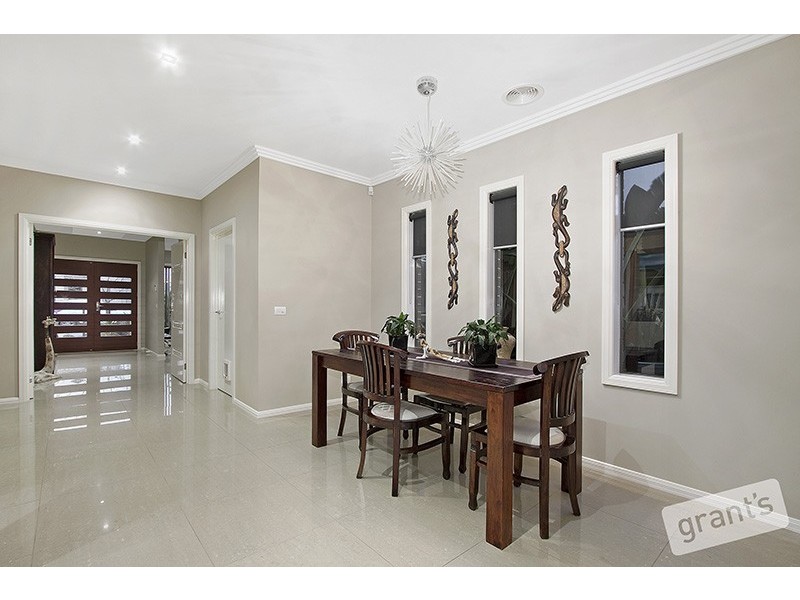 28 Ibis Close, Pakenham VIC 3810