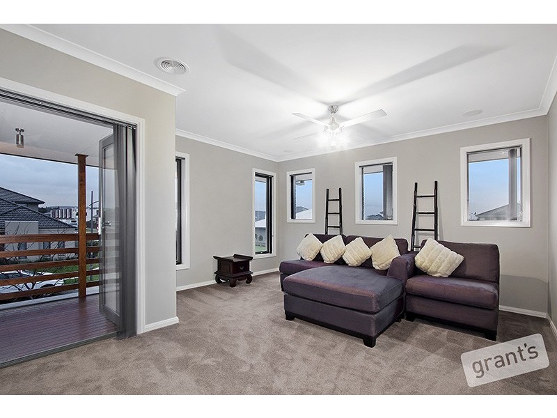 28 Ibis Close, Pakenham VIC 3810