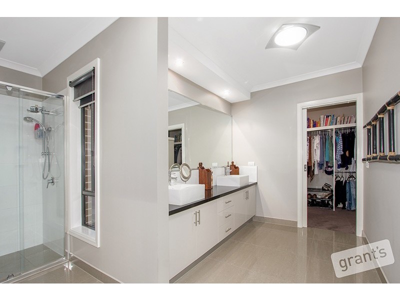 28 Ibis Close, Pakenham VIC 3810