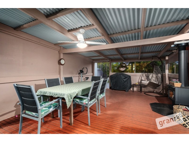 5 Bridle Place, Pakenham VIC 3810