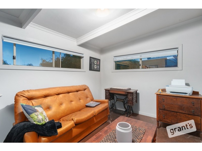 5 Bridle Place, Pakenham VIC 3810