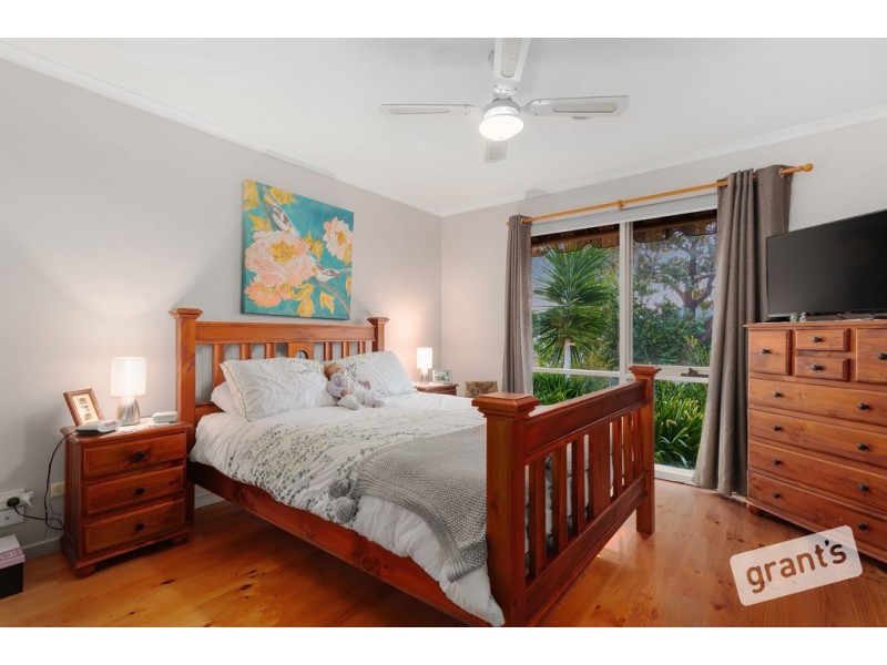 5 Bridle Place, Pakenham VIC 3810