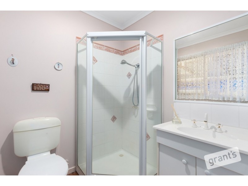 5 Bridle Place, Pakenham VIC 3810