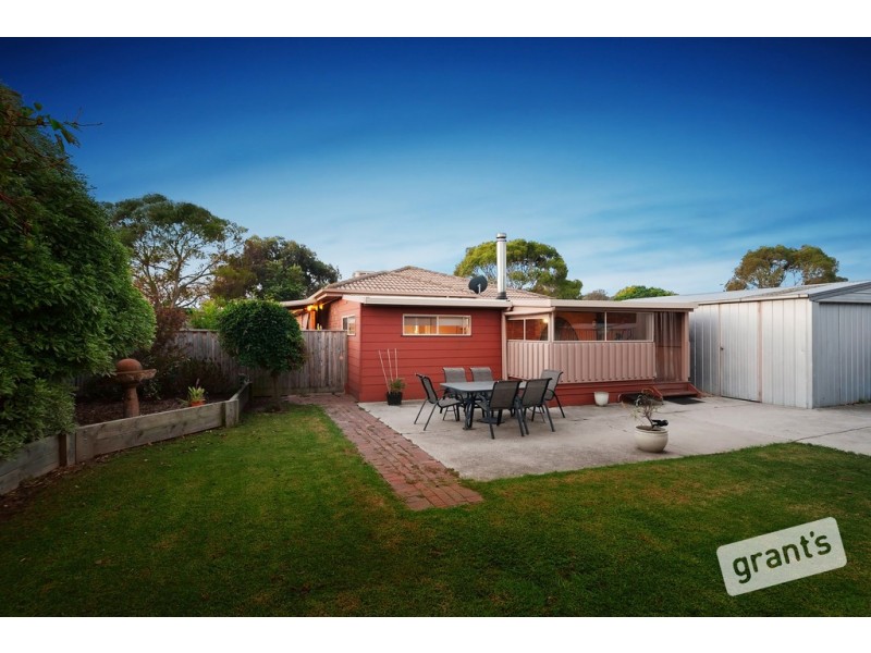 5 Bridle Place, Pakenham VIC 3810