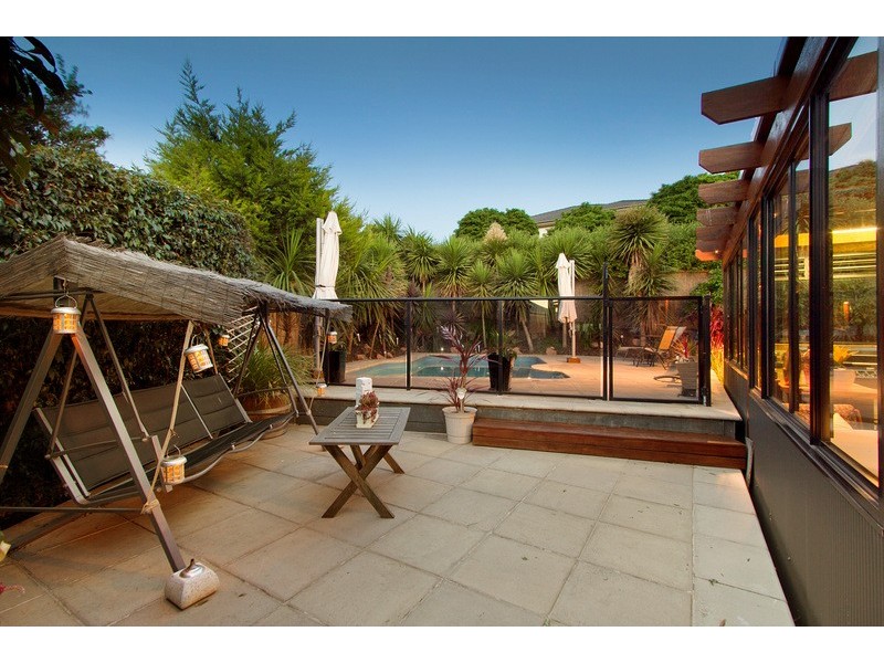 51 Chirnside Road, Berwick VIC 3806