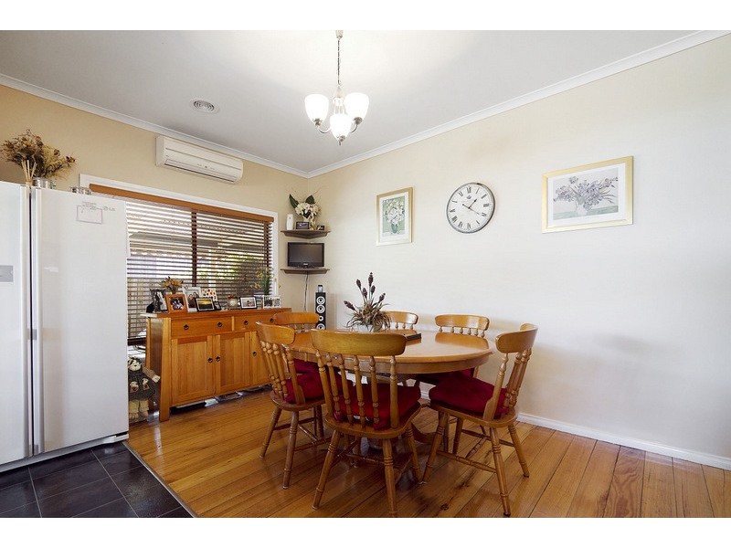 21 Railway Avenue, Bunyip VIC 3815